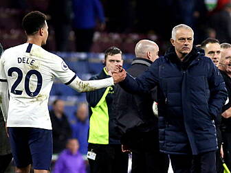 Mourinho says lack of striker...